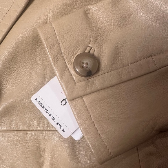 Dana Buchman Lambskin Blazer Two Pockets Fully Lined Tan/Light Beige  6 - Picture 14 of 14